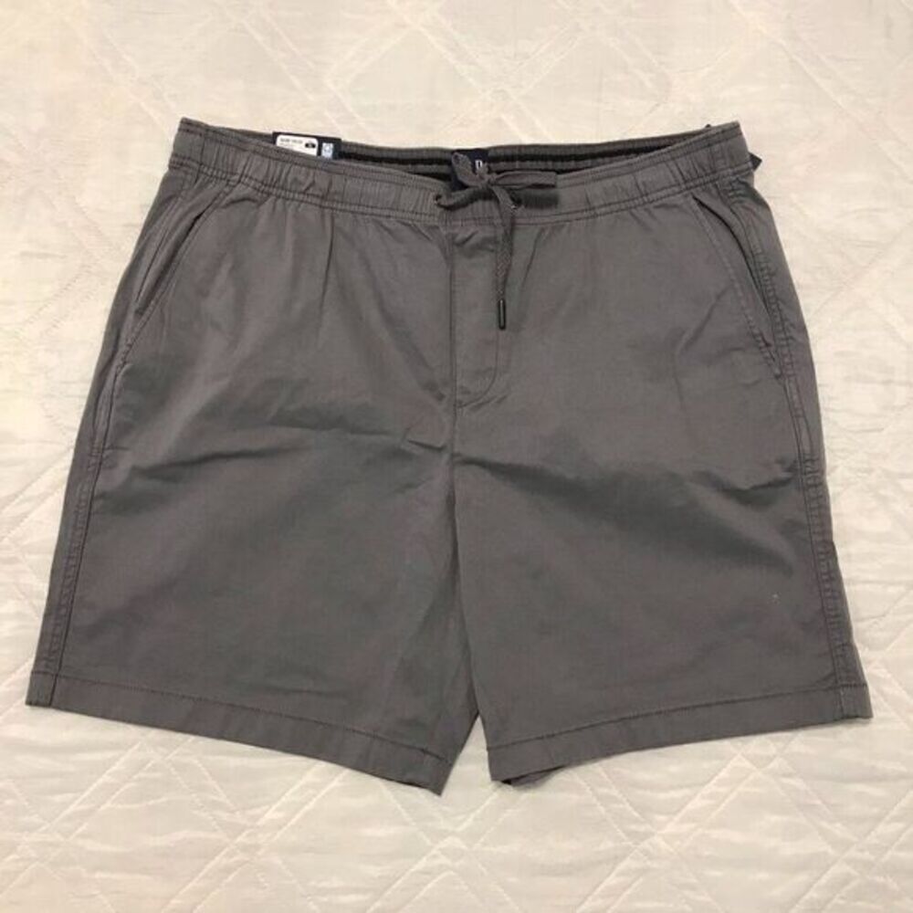 GAP gray pull on shorts size XL‎ nwt